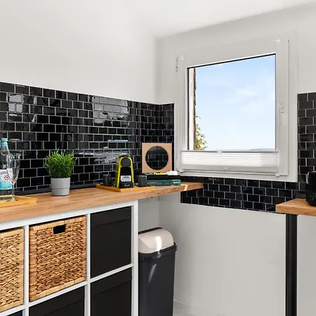 Apartment Mola Apartments-geräumiges In Bis 6 Personen, Xxl Couch, Parkplatz Und Wlan Wetter (Ruhr)