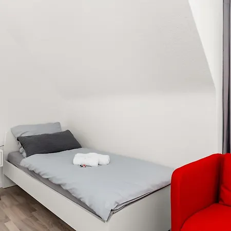Mola Apartments-geräumiges In Bis 6 Personen, Xxl Couch, Parkplatz Und Wlan *
