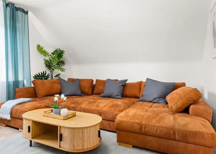 Mola Apartments-geraeumiges In Bis 6 Personen, Xxl Couch, Parkplatz Und Wlan Apartmán *