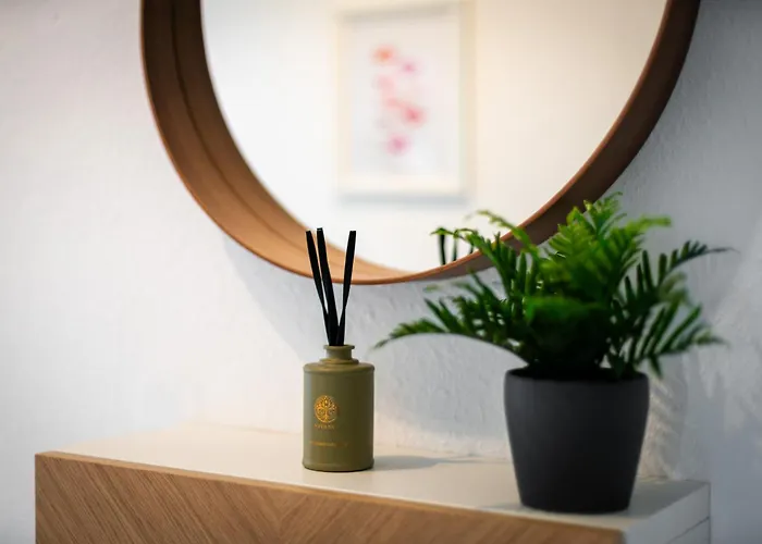 Mola Apartments-geraeumiges In Bis 6 Personen, Xxl Couch, Parkplatz Und Wlan * וטר