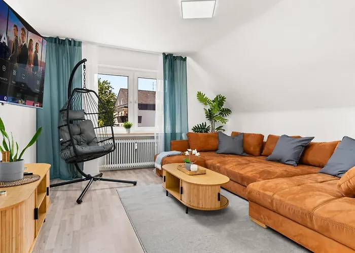 Mola Apartments-geraeumiges In Bis 6 Personen, Xxl Couch, Parkplatz Und Wlan *