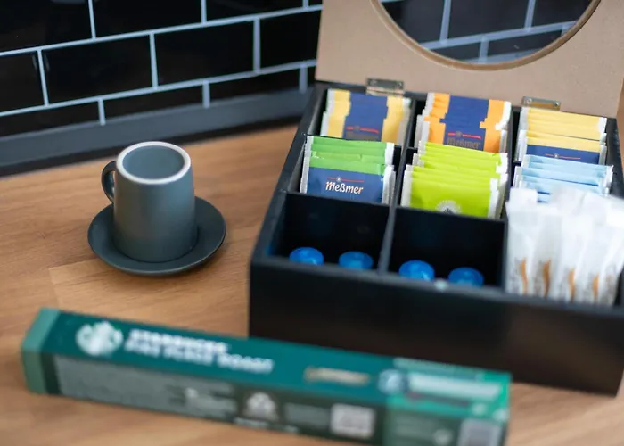 Mola Apartments-geraeumiges In Bis 6 Personen, Xxl Couch, Parkplatz Und Wlan