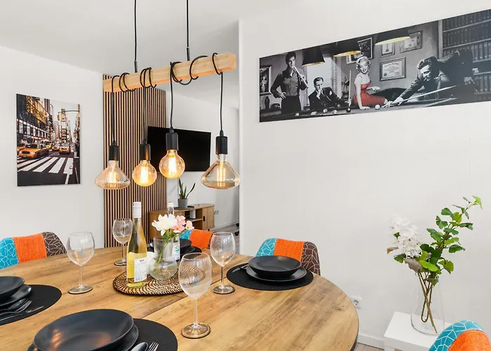 Mola Apartments-geraeumiges In Bis 6 Personen, Xxl Couch, Parkplatz Und Wlan וטר